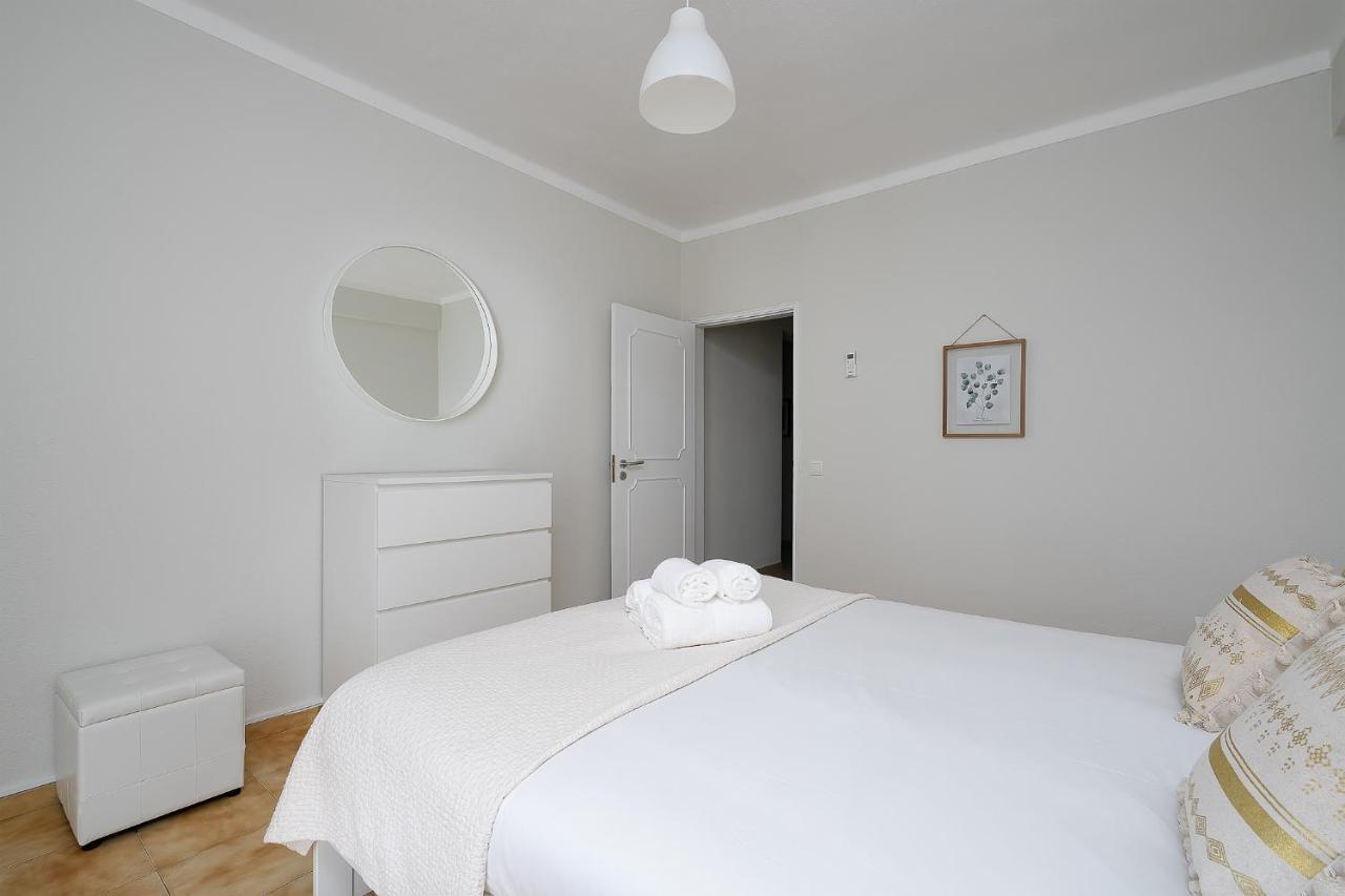 Tranquil View Apartment By Lovelystay Quarteira Exterior foto