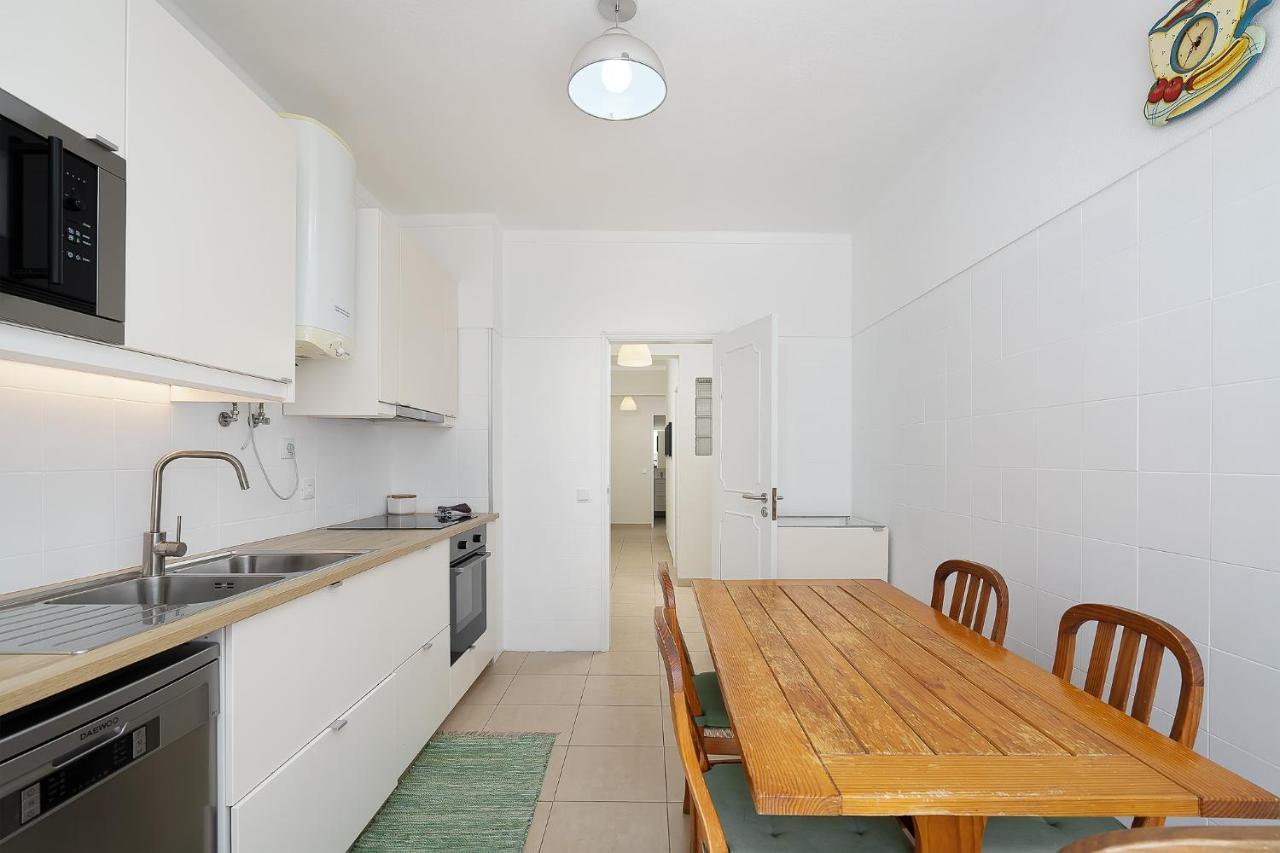 Tranquil View Apartment By Lovelystay Quarteira Exterior foto